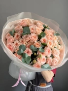 Букет из 15 кустовых роз &laquo; 15 Поцелуев&raquo; 2