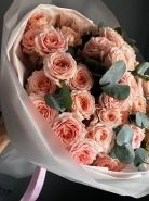 Букет из 15 кустовых роз &laquo; 15 Поцелуев&raquo; 3