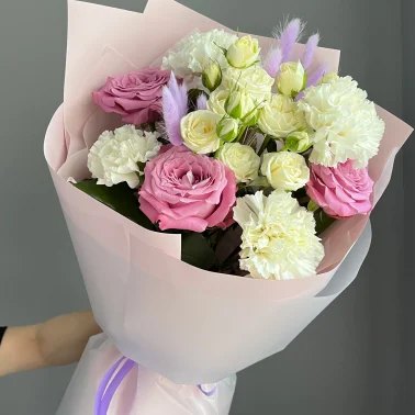 Авторский букет «Нежный дуэт»
