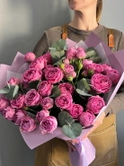 Букет из 9 Пионовидных кустовых роз &laquo;Девять жемчужин тумана&raquo; 1