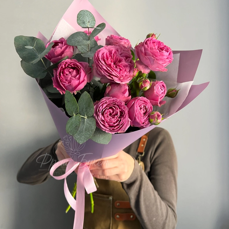 Букет из 3 пионовидных роз &laquo;Дымчатая сказка&raquo;