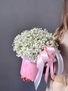 Белая Гипсофилла в шляпной коробке 1