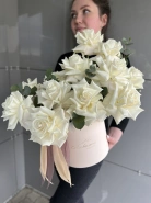 Французская Роза в шляпной коробке 1