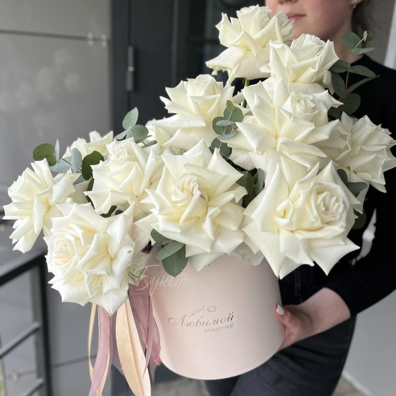 Французская Роза в шляпной коробке