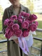 Пионовидная Роза в шляпной коробке 0